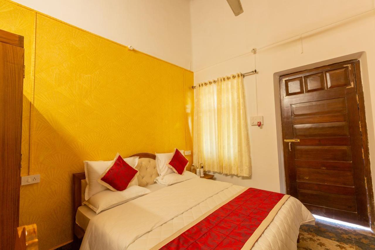 Māvingundi Kstdc Hotel Mayura Gerusoppa, Jogfalls מראה חיצוני תמונה