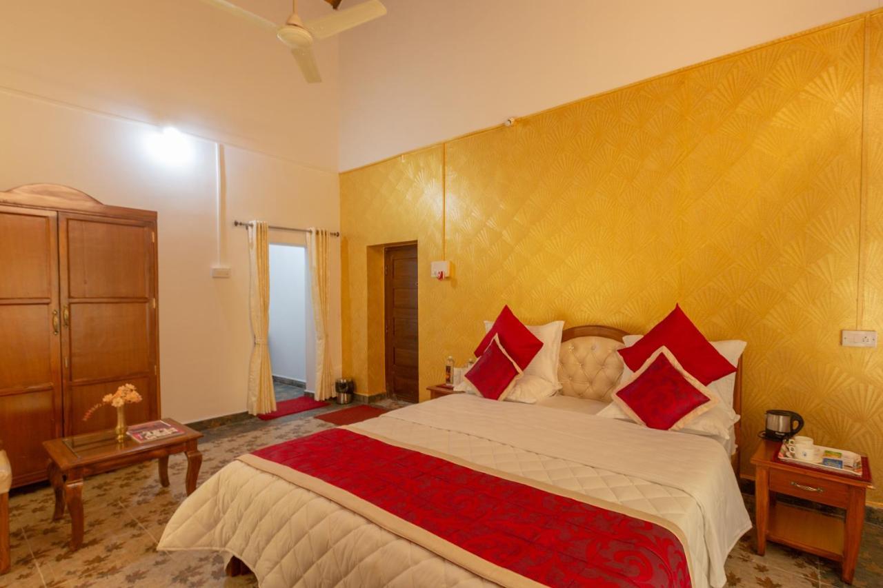 Māvingundi Kstdc Hotel Mayura Gerusoppa, Jogfalls מראה חיצוני תמונה