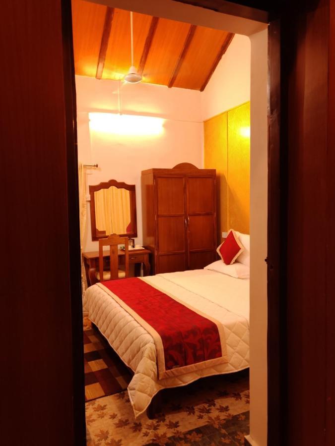 Māvingundi Kstdc Hotel Mayura Gerusoppa, Jogfalls מראה חיצוני תמונה