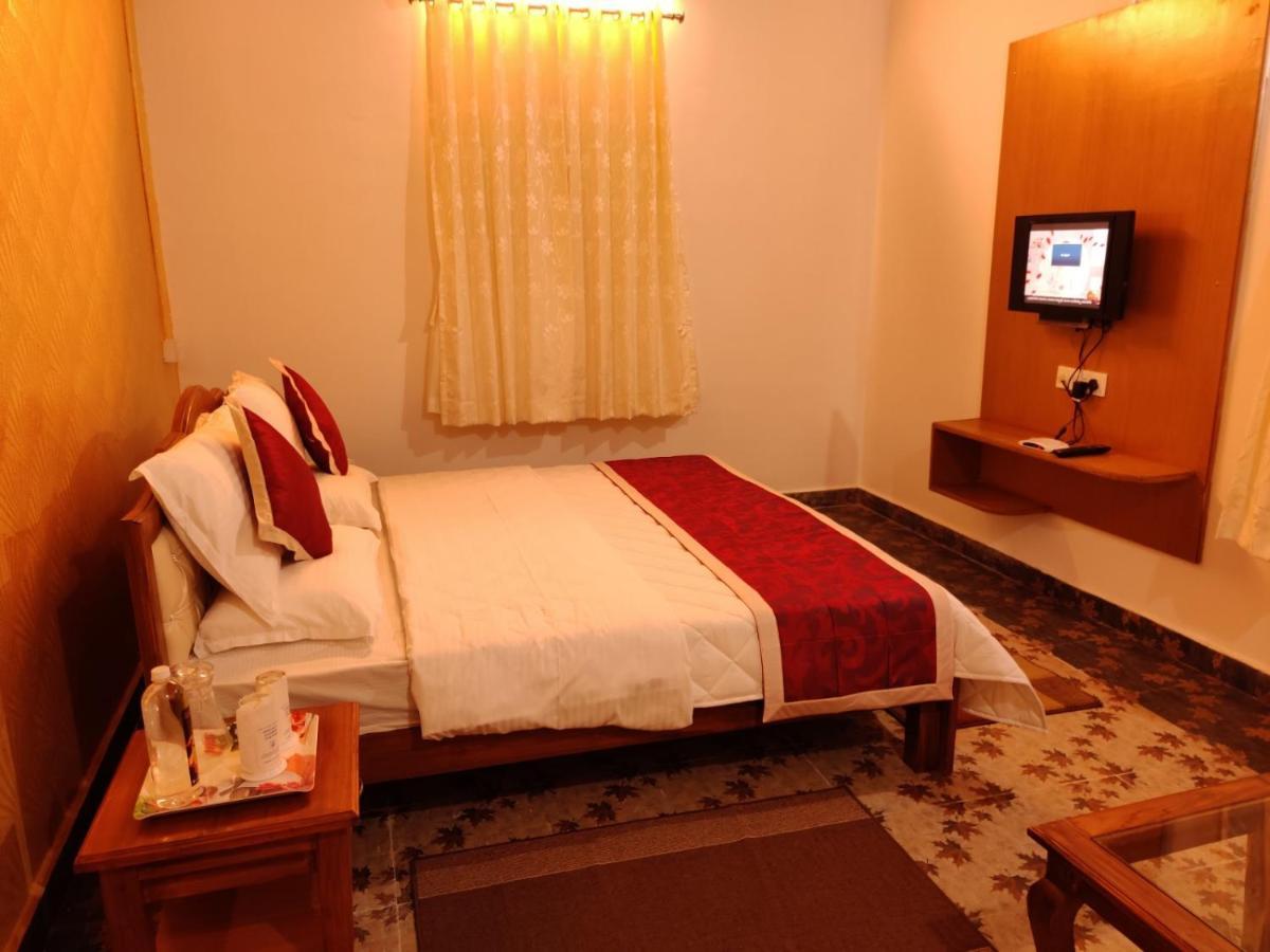 Māvingundi Kstdc Hotel Mayura Gerusoppa, Jogfalls מראה חיצוני תמונה